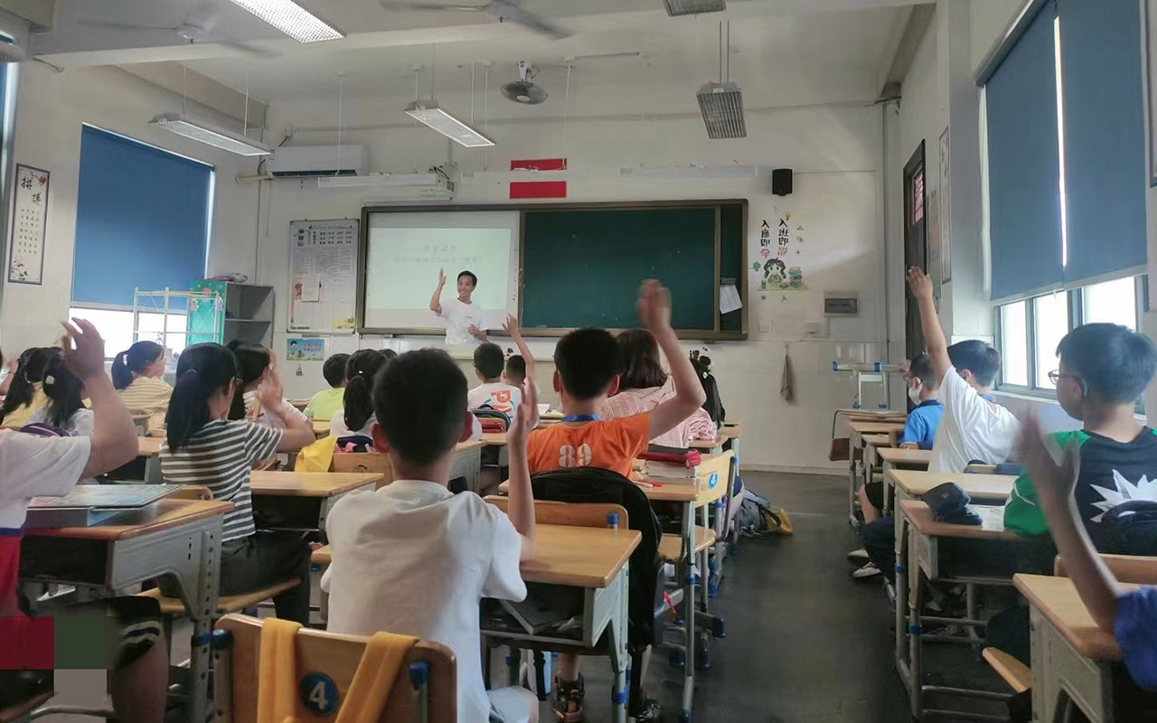 长垣冯家小学